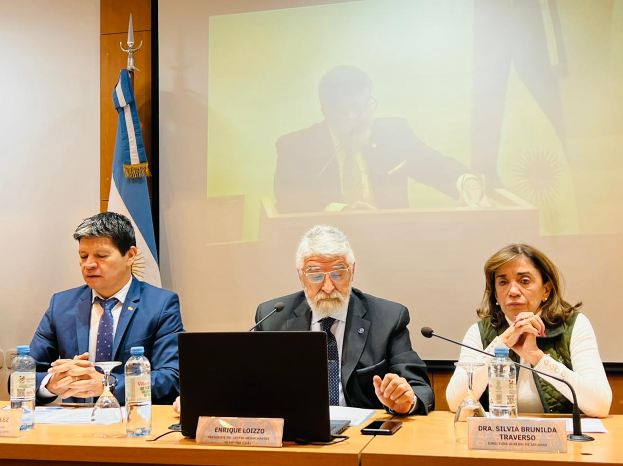 Seminario Internacional: Fraude marcario, piratería y lavado de activos