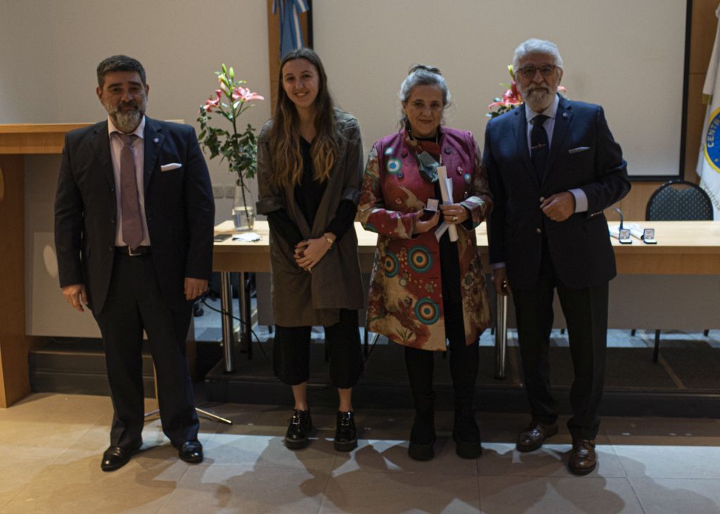 Entrega de Menciones Especiales y Pase a Vitalicios - 2020 y 2021