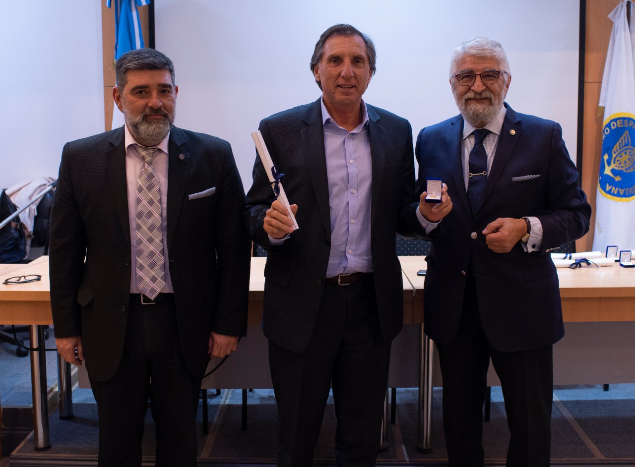 Entrega de Menciones Especiales y Pase a Vitalicios - 2020 y 2021