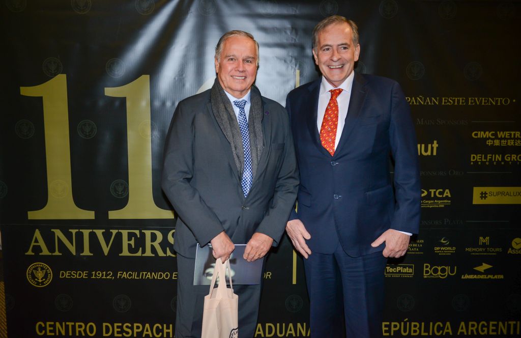 Cocktail y Alfombra Roja