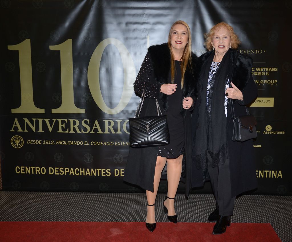 Cocktail y Alfombra Roja