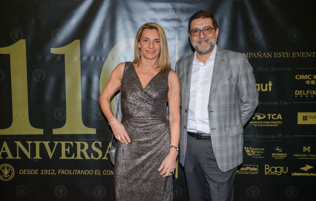 Cocktail y Alfombra Roja