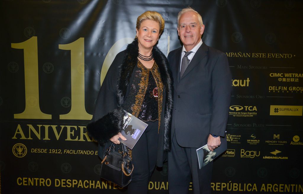 Cocktail y Alfombra Roja