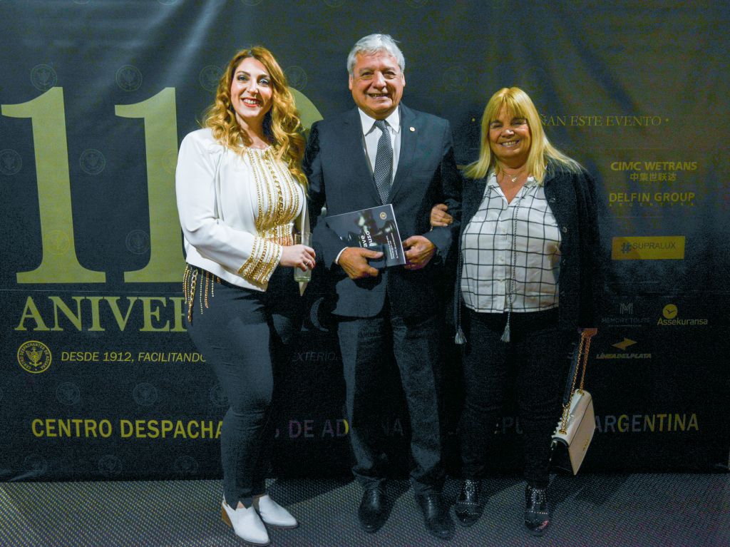 Cocktail y Alfombra Roja