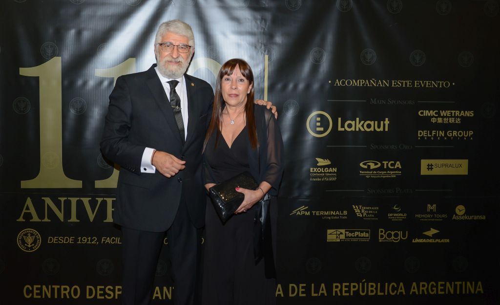 Cocktail y Alfombra Roja