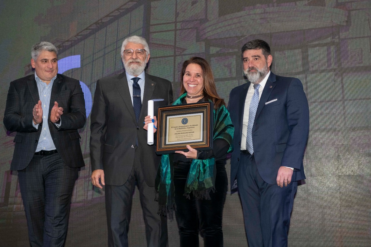 Entrega de Distinciones a Socios Vitalicios