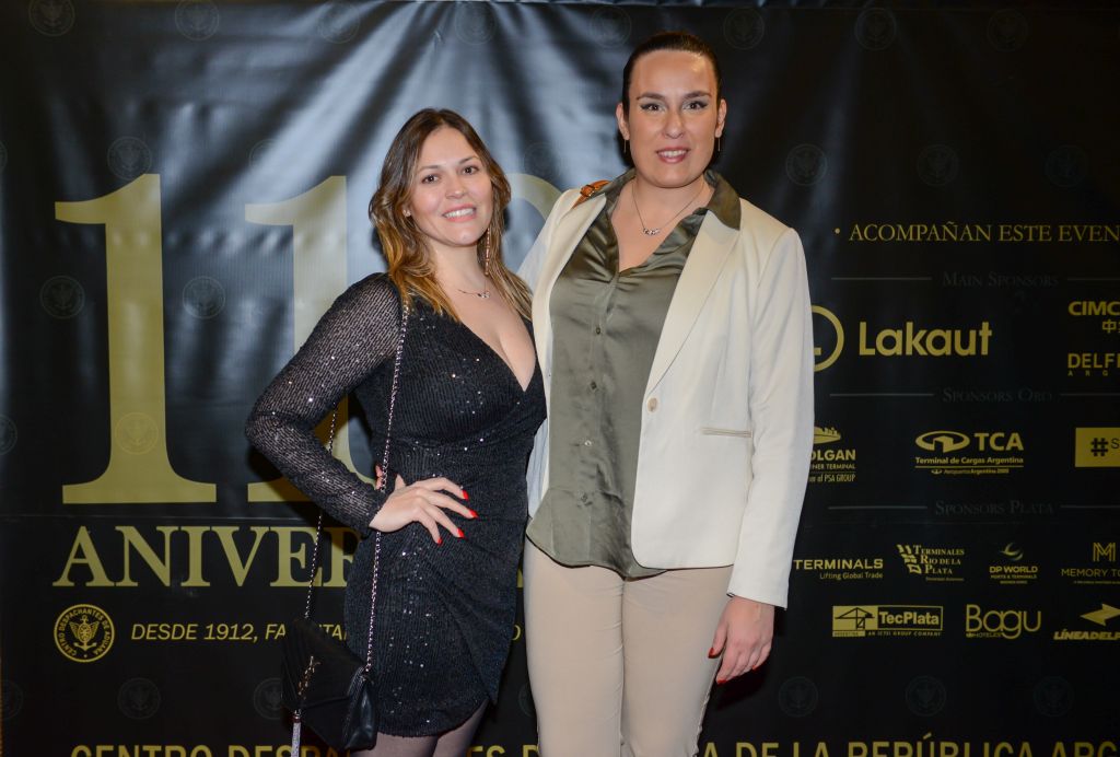 Cocktail y Alfombra Roja