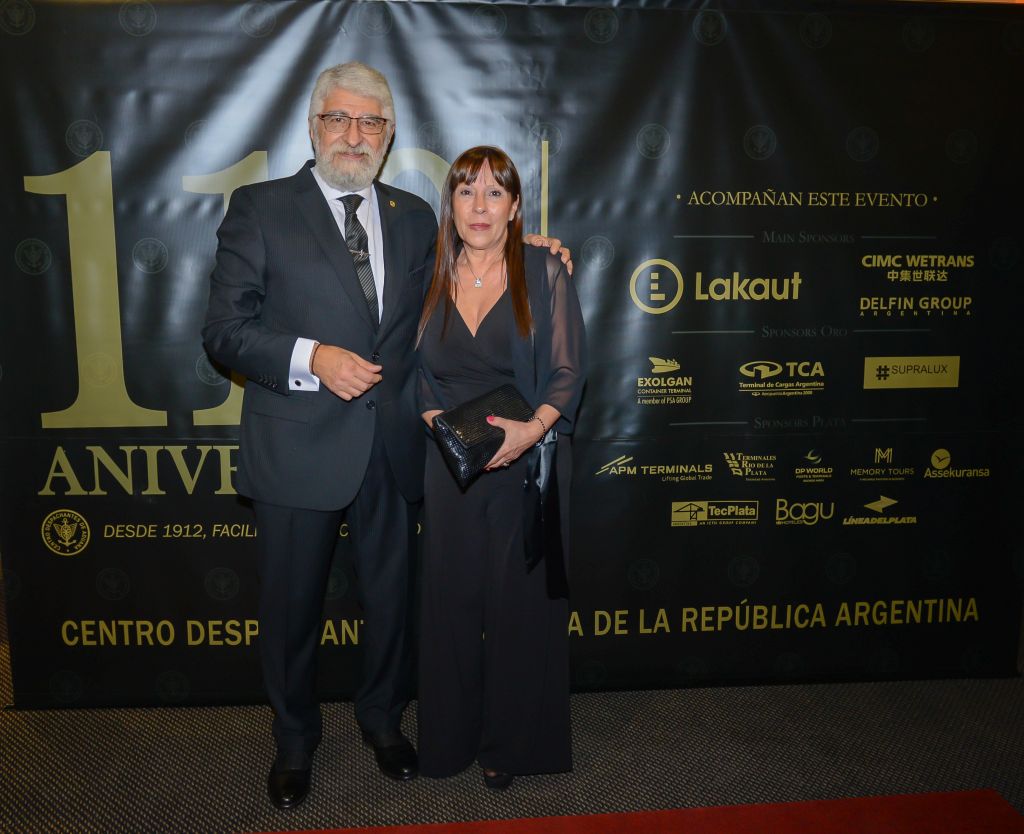 Cocktail y Alfombra Roja