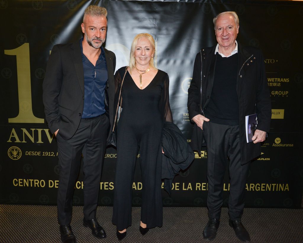 Cocktail y Alfombra Roja