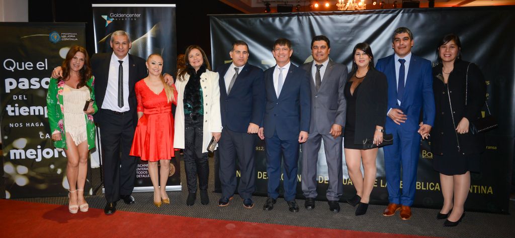 Cocktail y Alfombra Roja