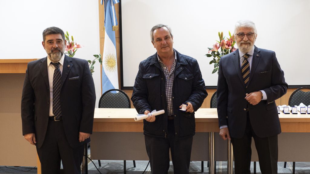 Entrega de Menciones Especiales y Pase a Vitalicios - 2020 y 2021