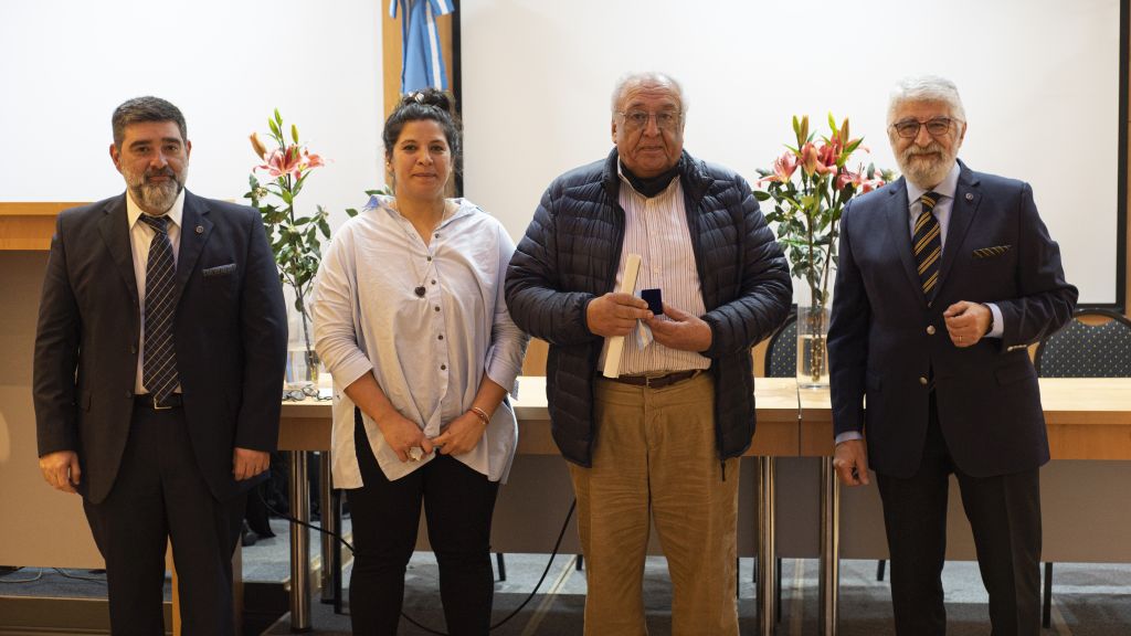 Entrega de Menciones Especiales y Pase a Vitalicios - 2020 y 2021