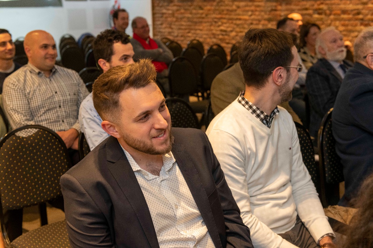 Entrega de Distinciones a Socios Nuevos