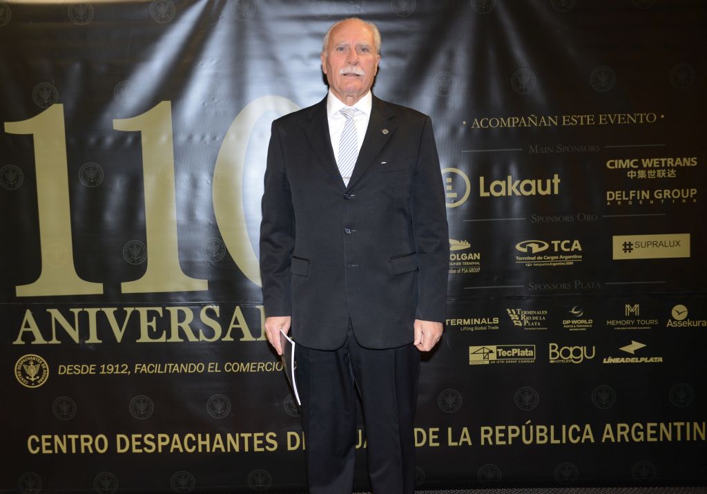 Cocktail y Alfombra Roja