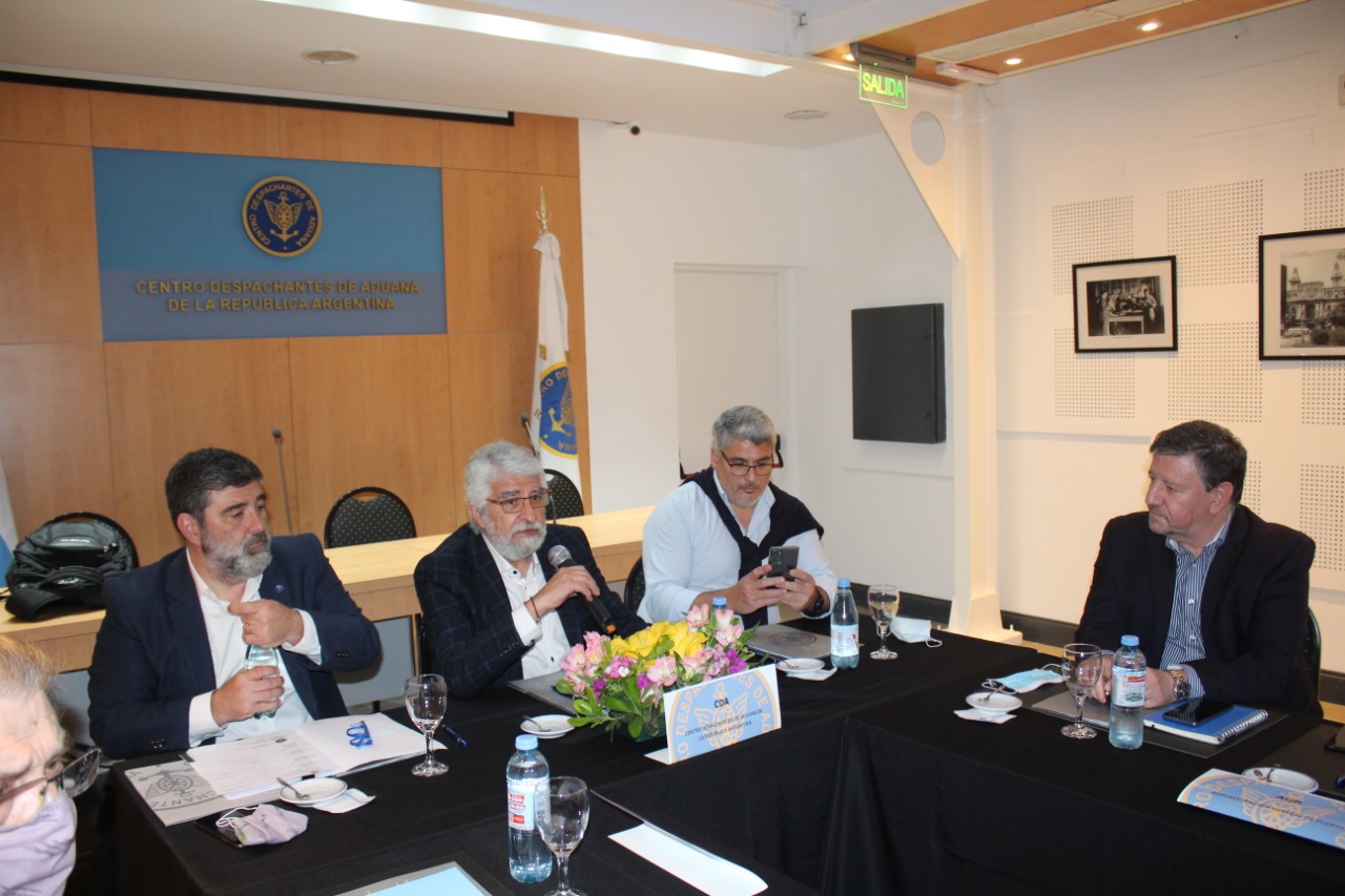 Primer encuentro de “Entidades representativas del Comercio Exterior”