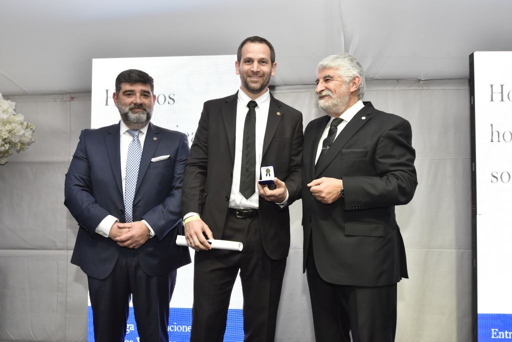 107° Aniversario - Entrega de Menciones a Vitalicios