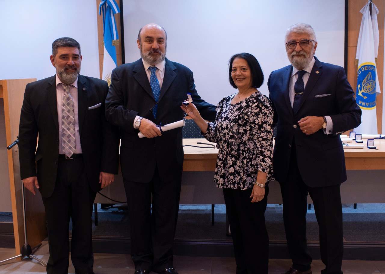 Entrega de Menciones Especiales y Pase a Vitalicios - 2020 y 2021