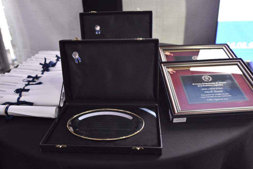 107° Aniversario - Entrega de Menciones a Vitalicios