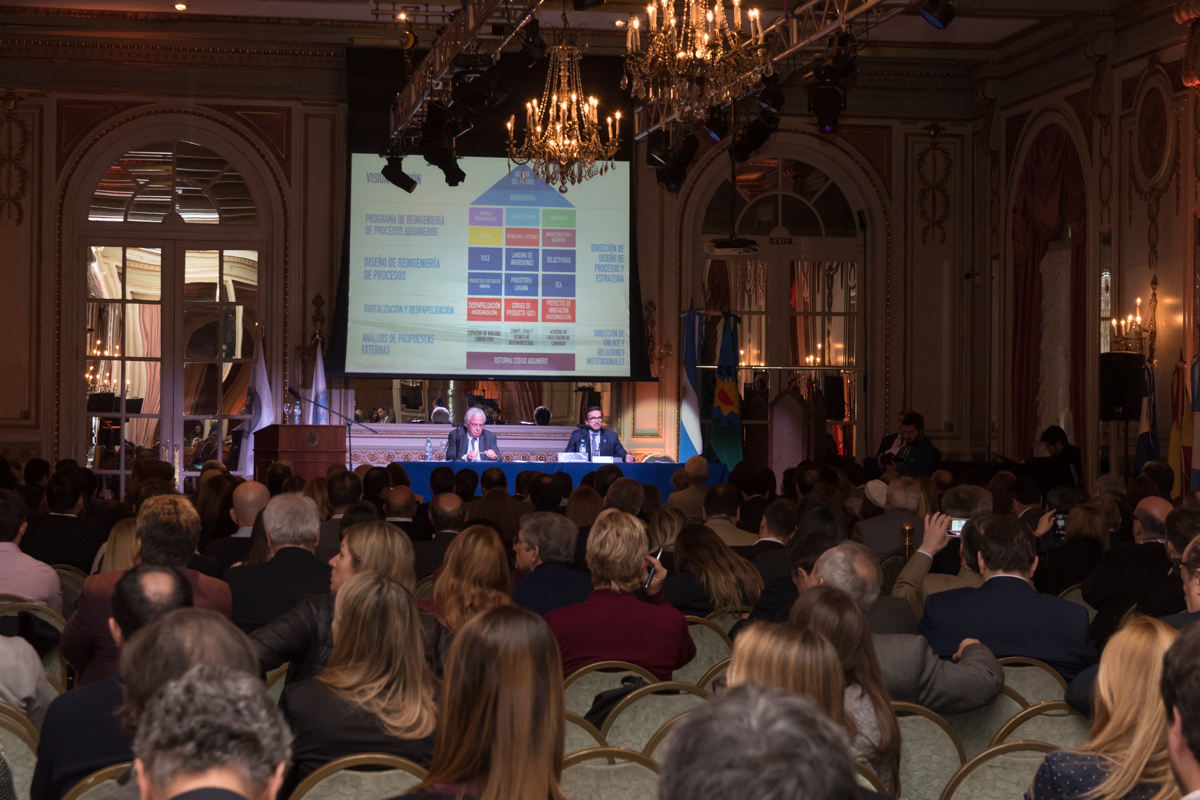 Seminario Internacional Nuevas Tendencias del Comercio Global - 1°Jornada