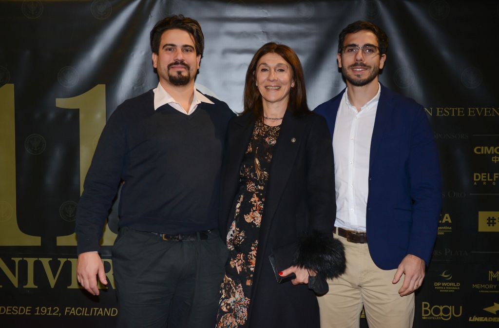 Cocktail y Alfombra Roja