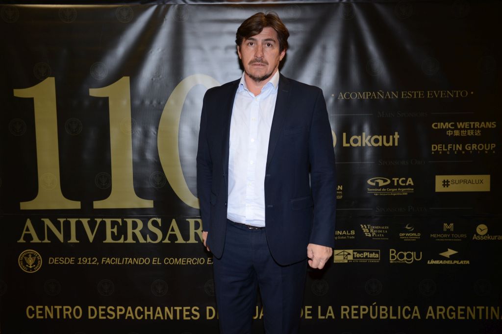 Cocktail y Alfombra Roja