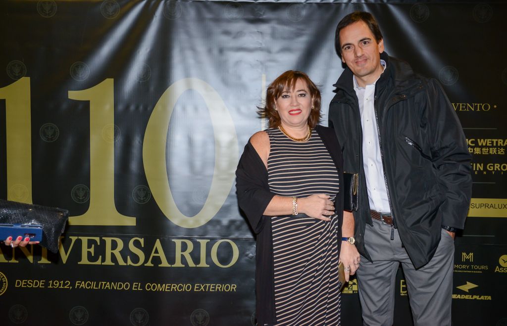 Cocktail y Alfombra Roja