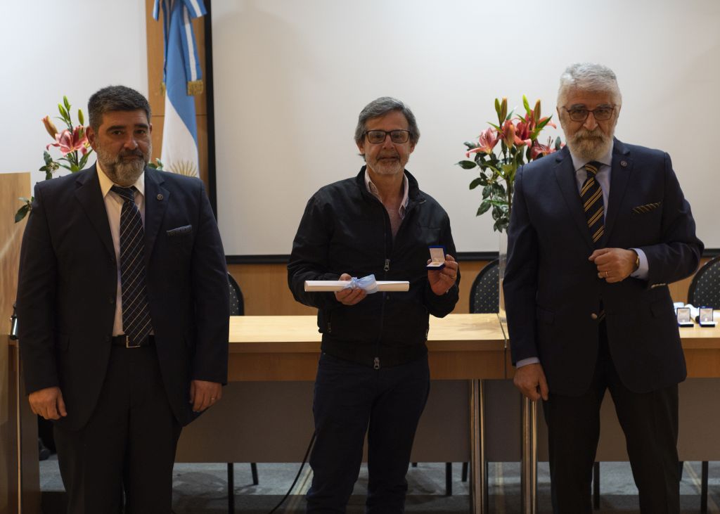 Entrega de Menciones Especiales y Pase a Vitalicios - 2020 y 2021