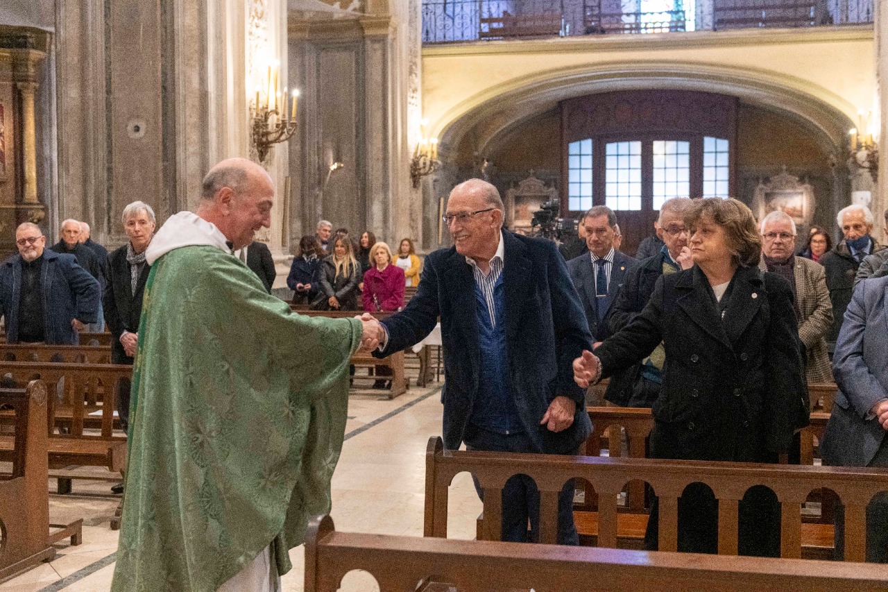 Misa en Homenaje de nuestros colegas fallecidos