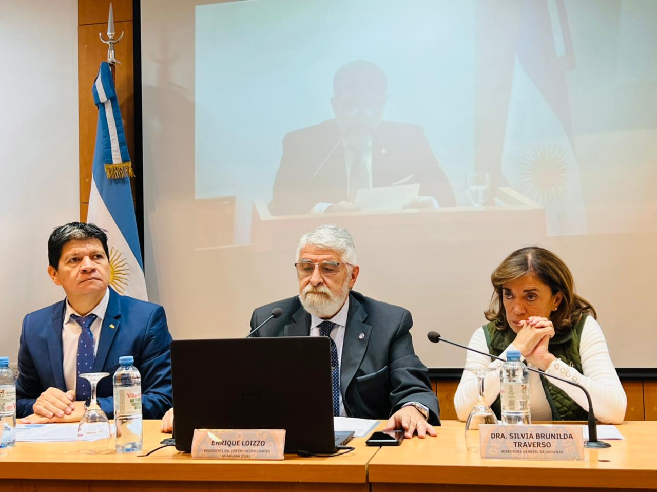 Seminario Internacional: Fraude marcario, piratería y lavado de activos