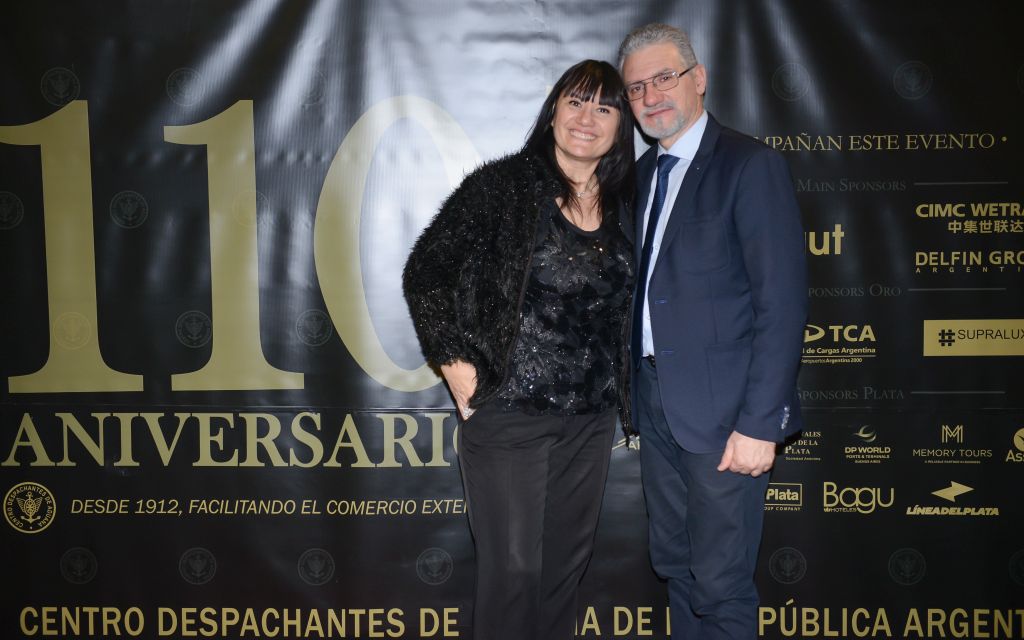 Cocktail y Alfombra Roja