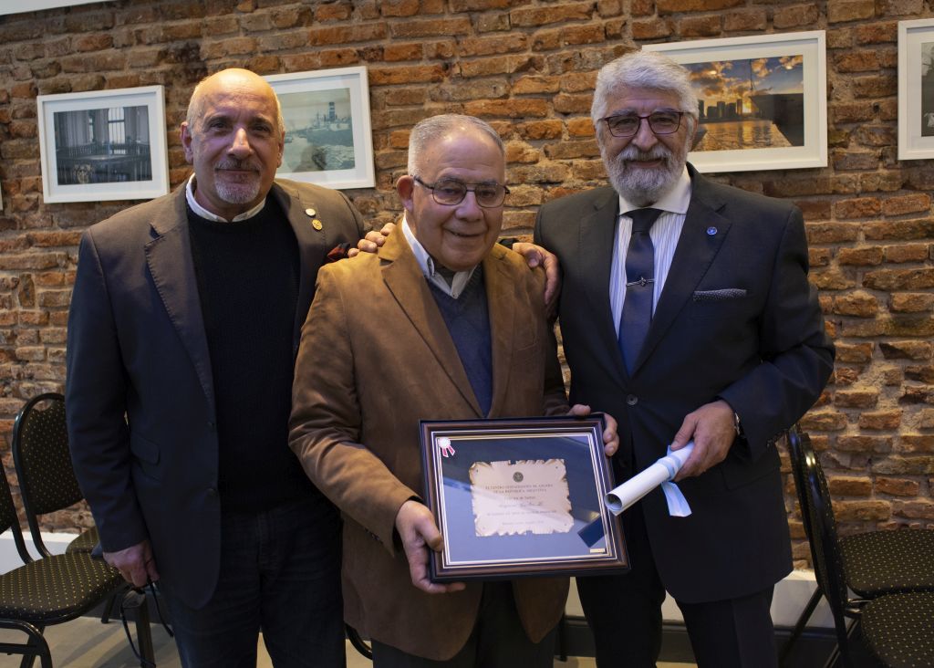 Entrega de Menciones Especiales y Pase a Vitalicios - 2020 y 2021