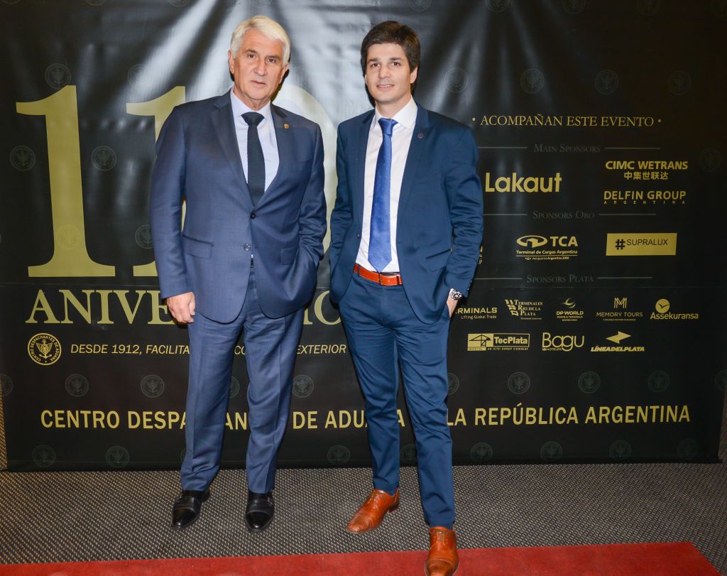 Cocktail y Alfombra Roja