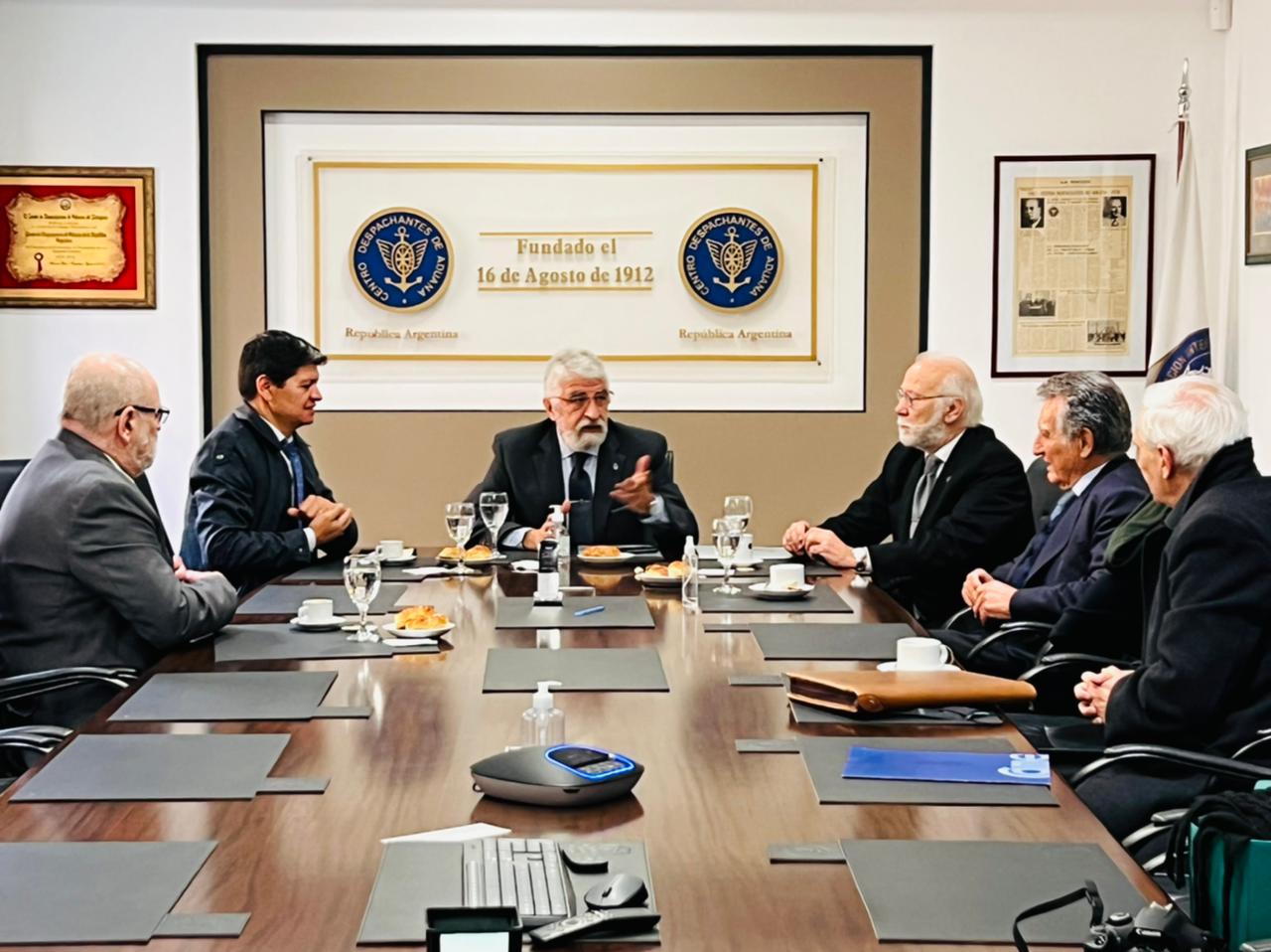 Seminario Internacional: Fraude marcario, piratería y lavado de activos