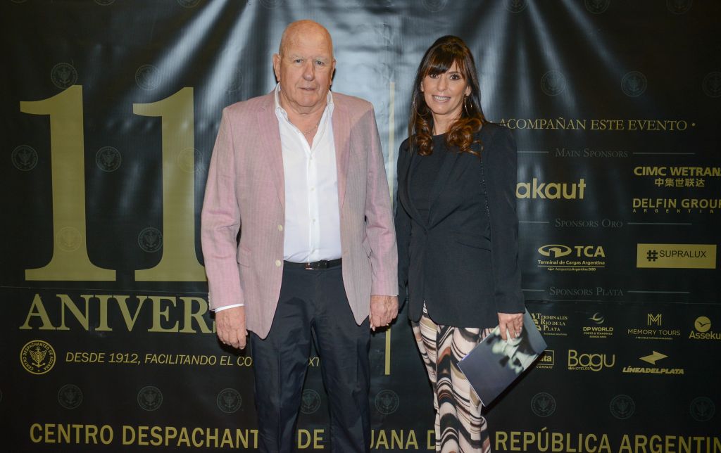 Cocktail y Alfombra Roja