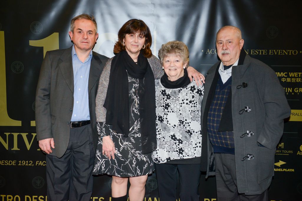 Cocktail y Alfombra Roja