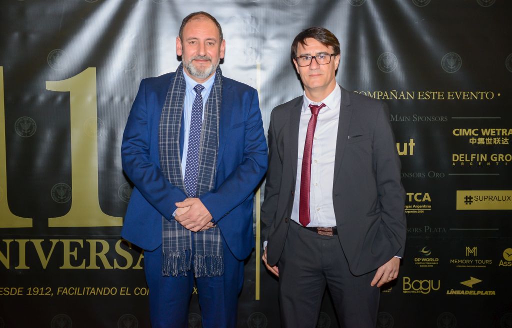 Cocktail y Alfombra Roja