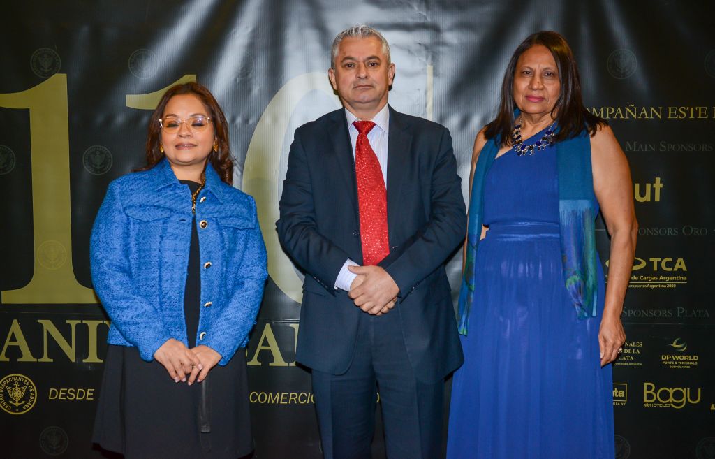 Cocktail y Alfombra Roja