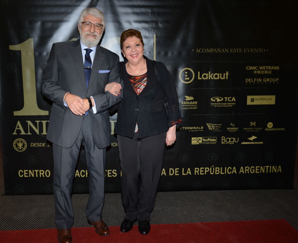 Cocktail y Alfombra Roja