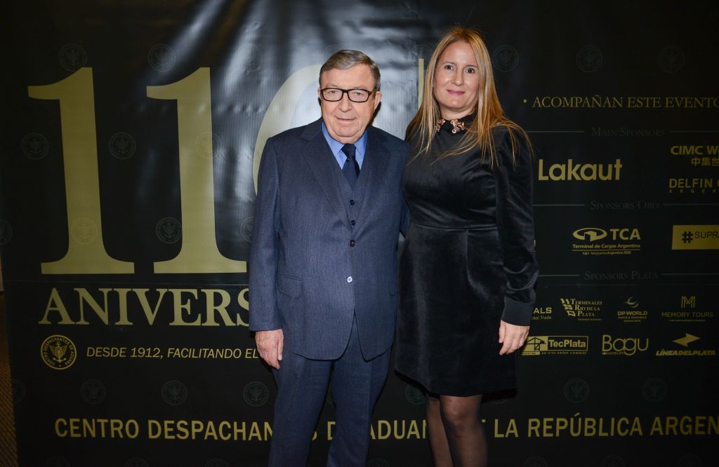 Cocktail y Alfombra Roja