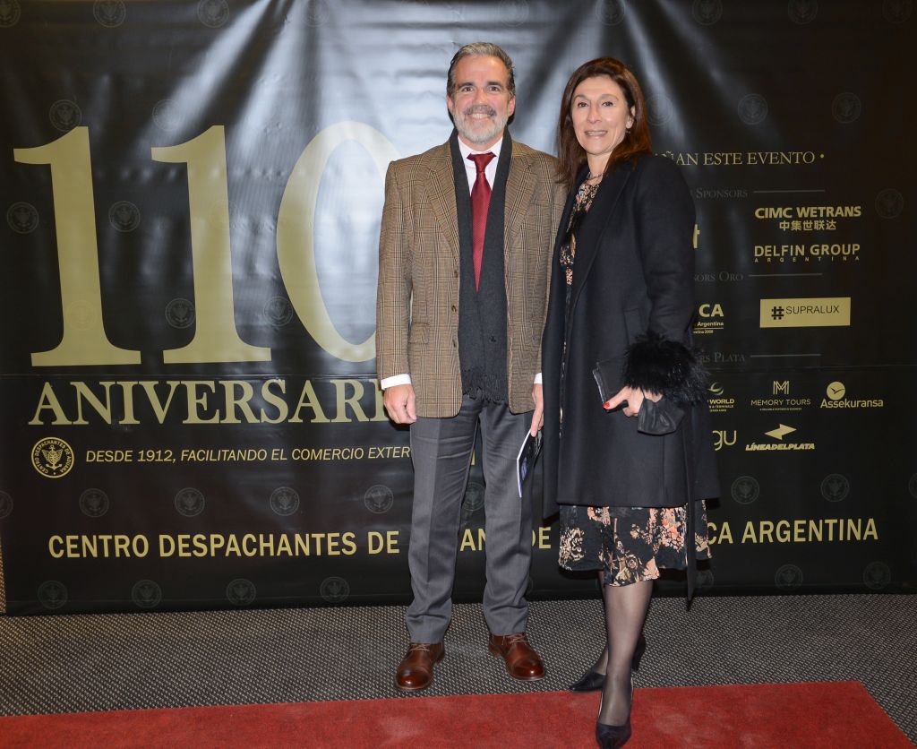 Cocktail y Alfombra Roja