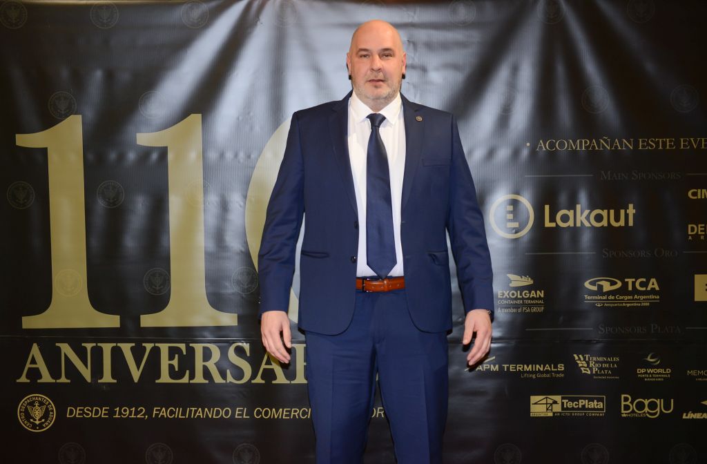 Cocktail y Alfombra Roja