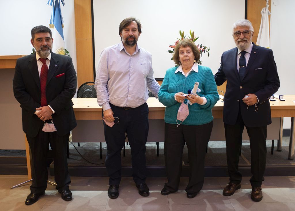 Entrega de Menciones Especiales y Pase a Vitalicios - 2020 y 2021