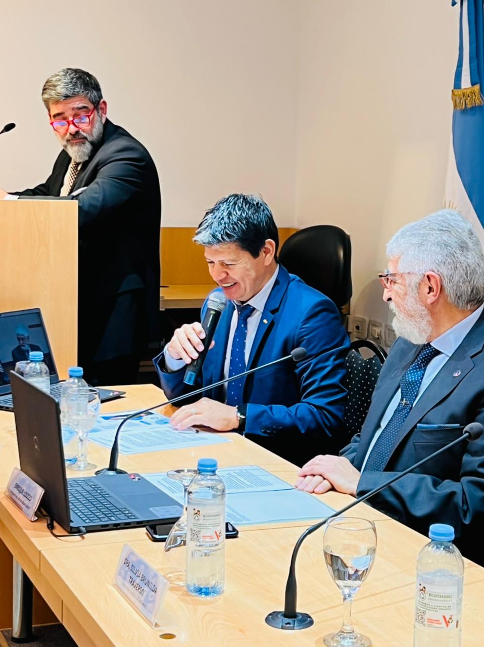 Seminario Internacional: Fraude marcario, piratería y lavado de activos