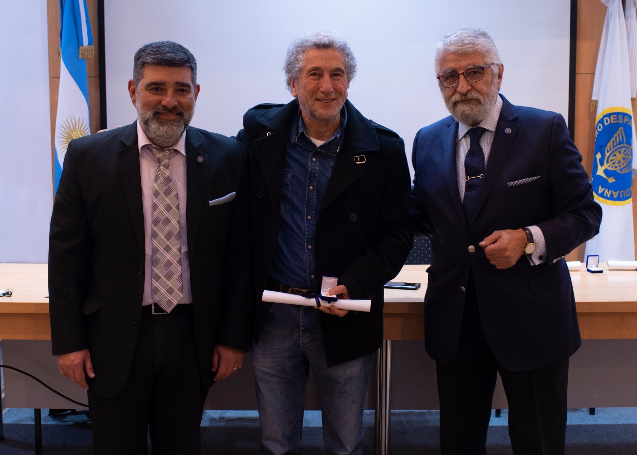 Entrega de Menciones Especiales y Pase a Vitalicios - 2020 y 2021