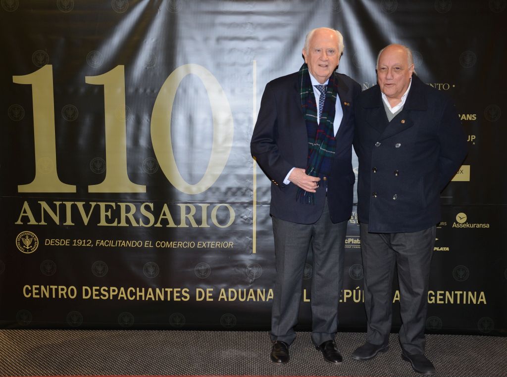 Cocktail y Alfombra Roja