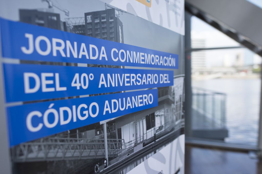 40° Aniversario - Código Aduanero