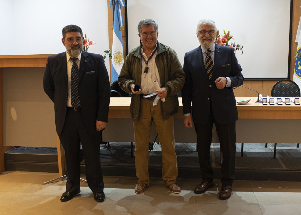 Entrega de Menciones Especiales y Pase a Vitalicios - 2020 y 2021