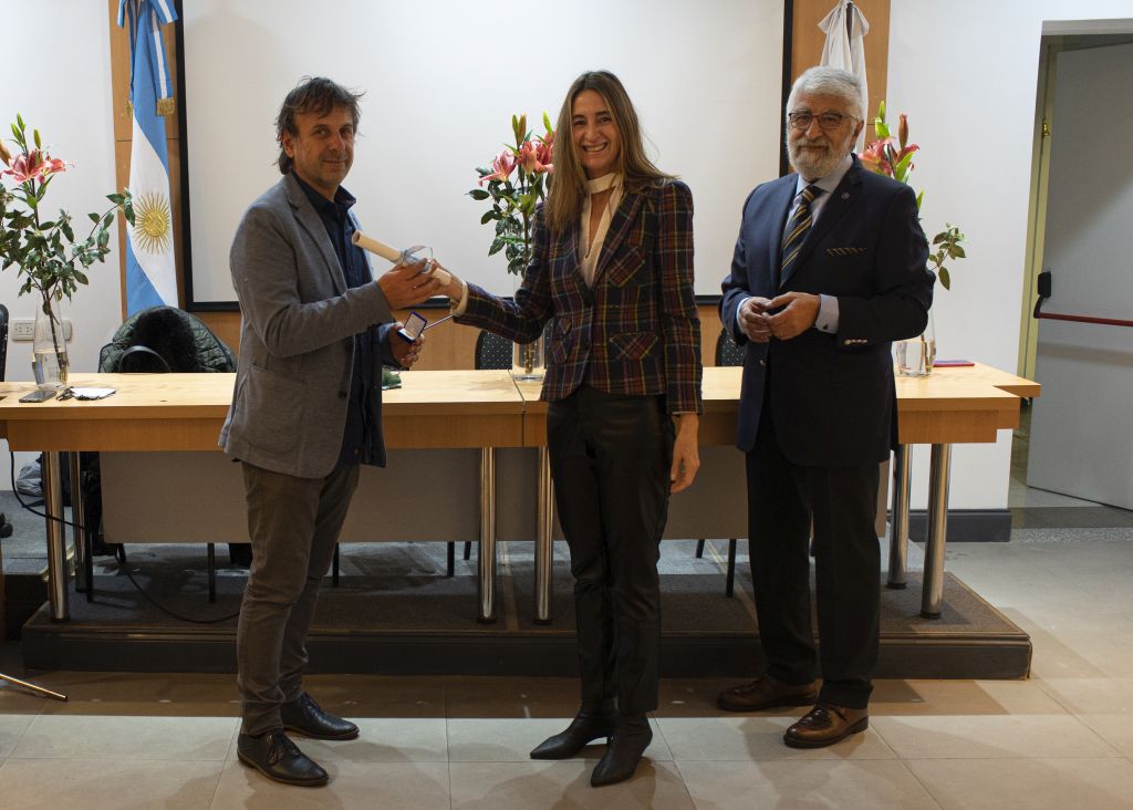 Entrega de Menciones Especiales y Pase a Vitalicios - 2020 y 2021