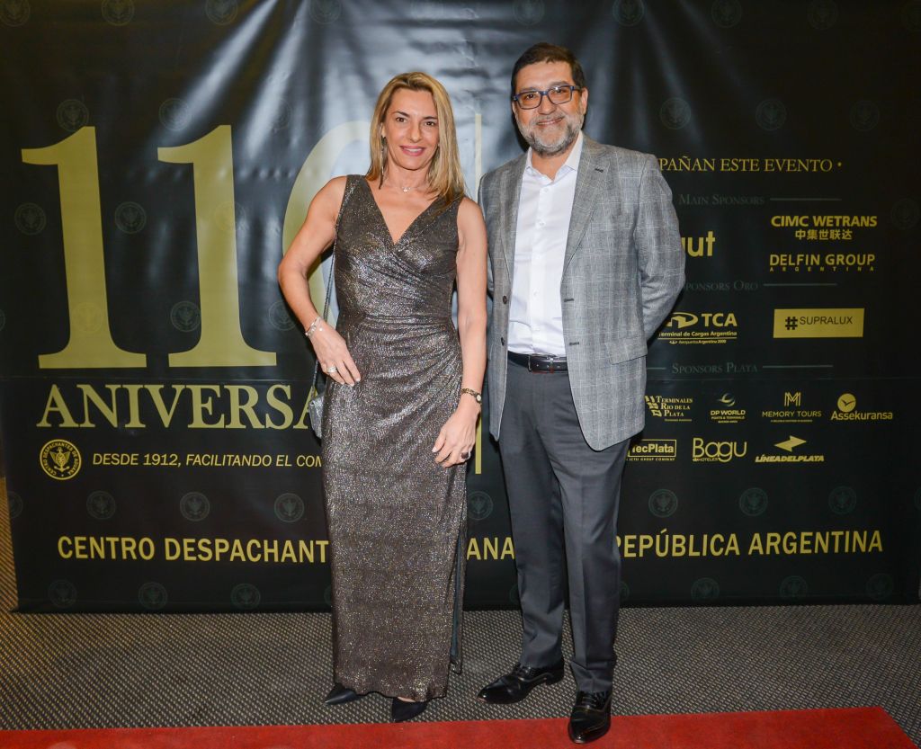 Cocktail y Alfombra Roja