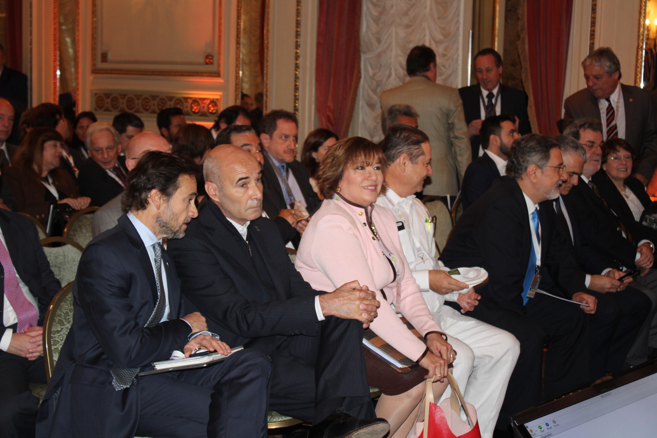 Seminario Internacional Nuevas Tendencias del Comercio Global - 1°Jornada